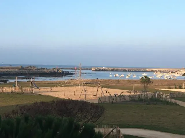 APPART-STUDIOS VUE MER PANORAMIQUE ST GUENOLE Côté Mer Penmarcʼh